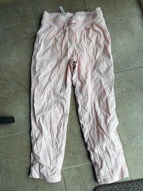 Lululemon Dance Studio Pant Crop Lined Size 4 Strawberry Milkshake